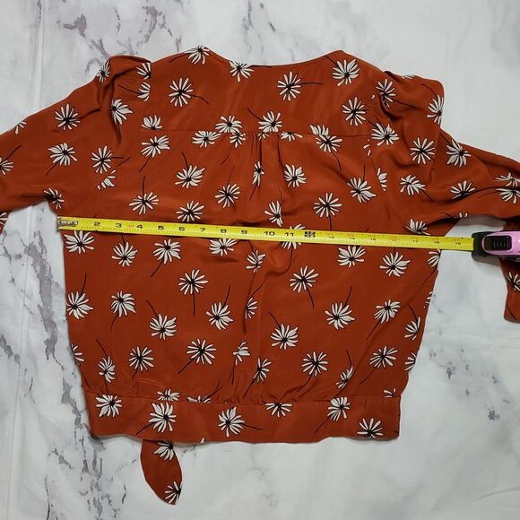 Madewell Silk Wrap in Fresh Daisies Rust Blouse - Picture 6 of 6